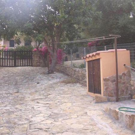 Casa A 300Mt.Dal Mare Calasinzias, 6 Letti, Ac, Pets Welcome, Wi-Fi Free Cala Sinzias ภายนอก รูปภาพ