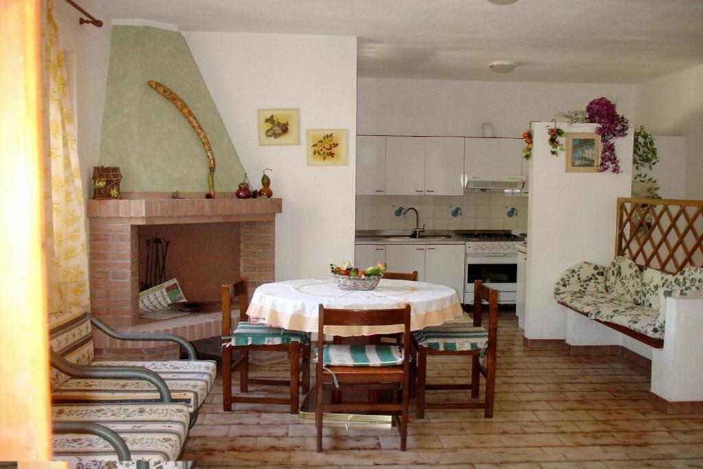 Casa A 300Mt.Dal Mare Calasinzias, 6 Letti, Ac, Pets Welcome, Wi-Fi Free Cala Sinzias ภายนอก รูปภาพ